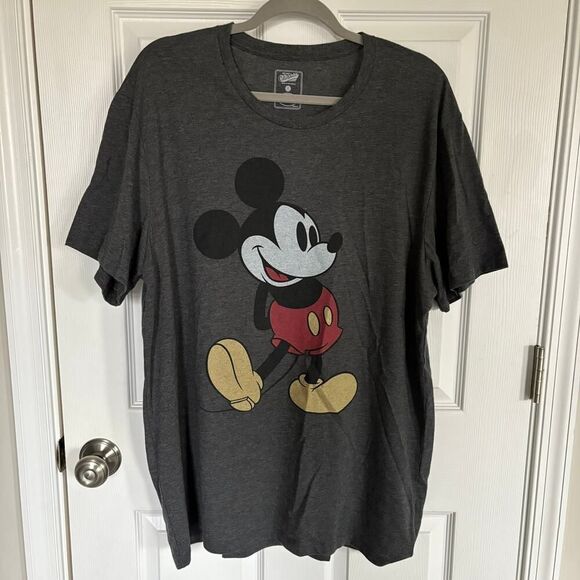 Old Navy Collectibles Disney Mickey Mouse Tee Gray XL - Picture 1 of 5